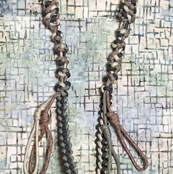 Paracord Hunting Call Lanyard - Picture 4 of 7